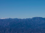 雪の赤岳（八ヶ岳）と鋸の様な両神山