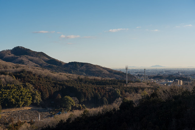 日和田山と遥か筑波山