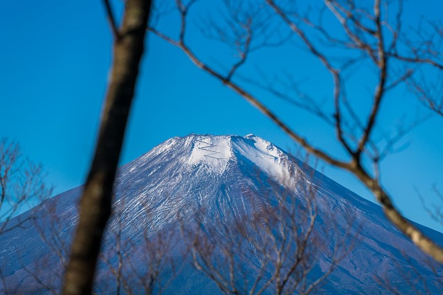 富士山・・・数日前に降雪かな