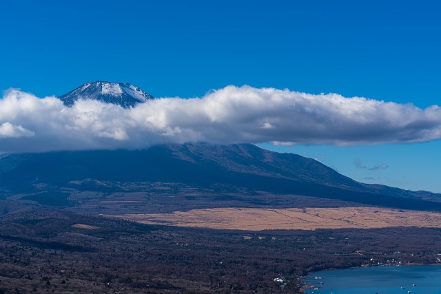 富士山中腹部は雲の帯＠鉄砲木ノ頭